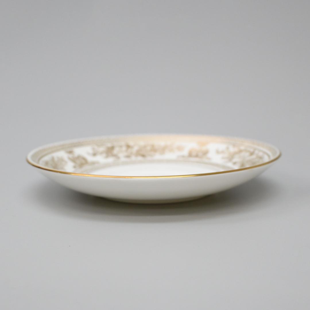 47734★ウェッジウッド コロンビアゴールド 食器セット　カップ＆ソーサー