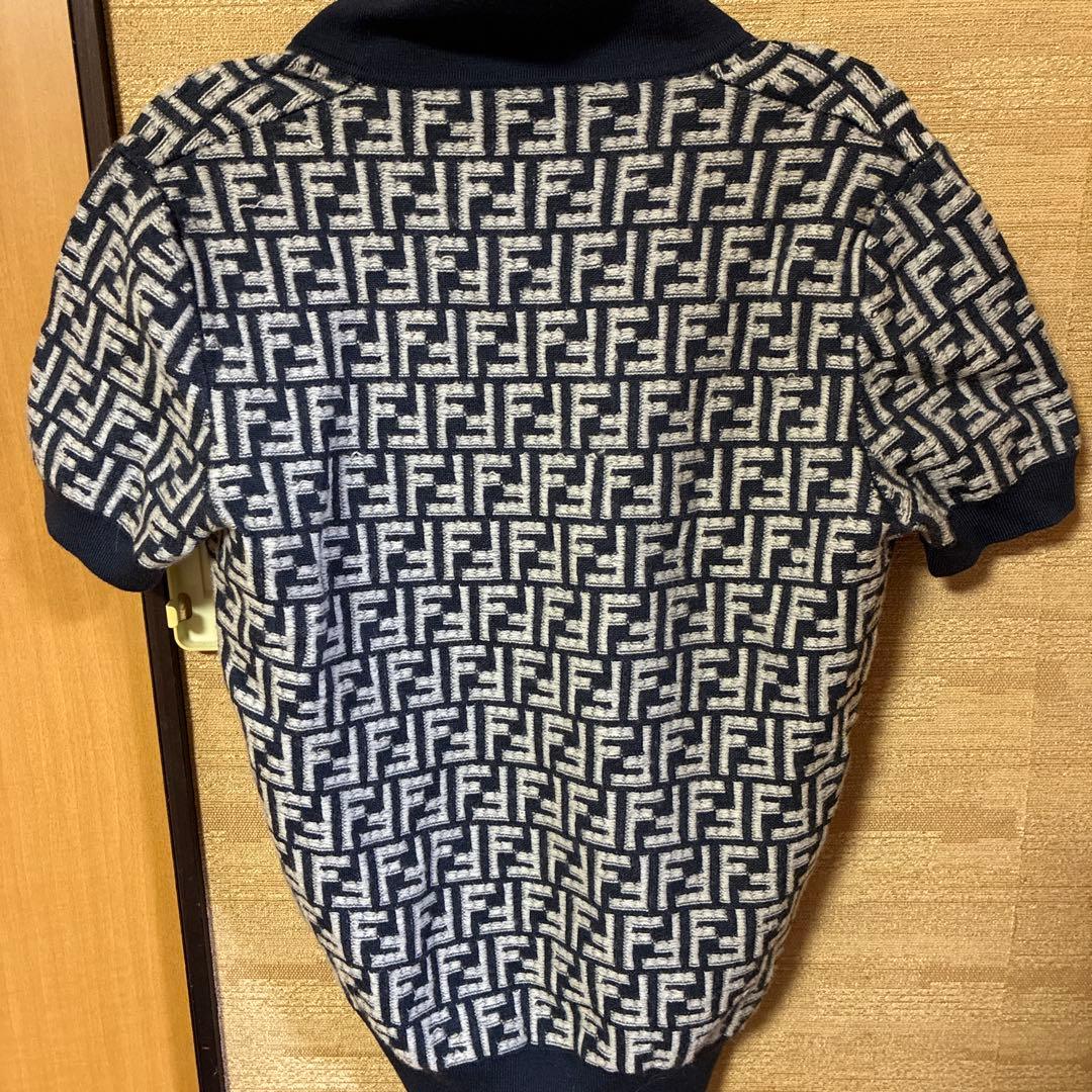 フェンディ　Tシャツ　限界値下げ