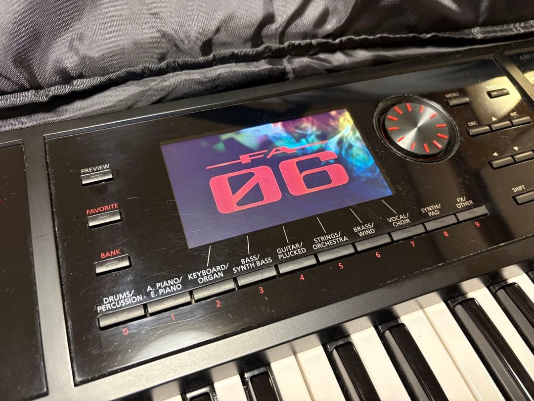 Roland FA-06 シンセサイザー ケースとおまけ付き 送料込