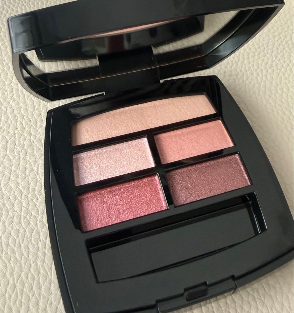 レベージュパレットルガールクールドゥシャネル