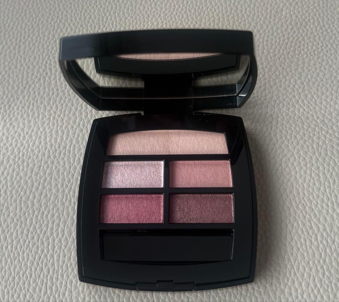 レベージュパレットルガールクールドゥシャネル