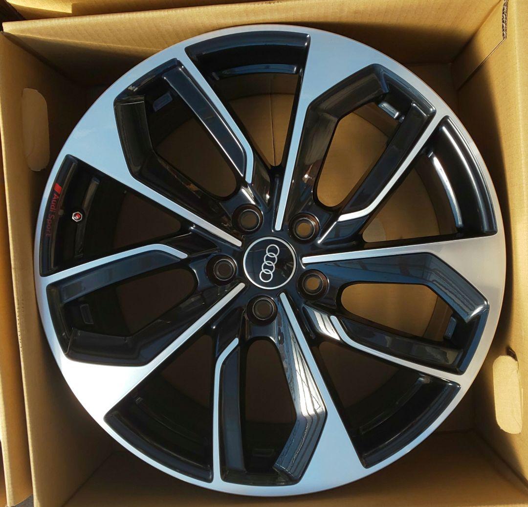 jjjunjiアウディS3 19インチ S3専用純正オプションホイール