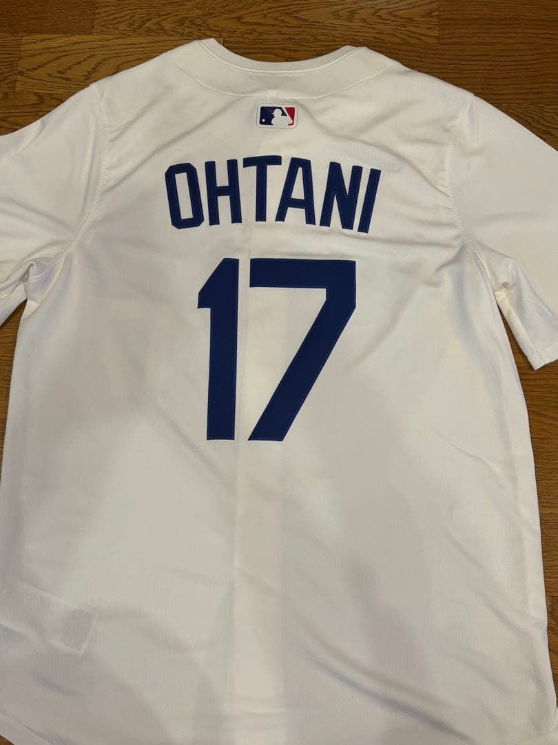 ドジャース　大谷翔平　 ユニフォーム Ohtani 17　Mサイズ