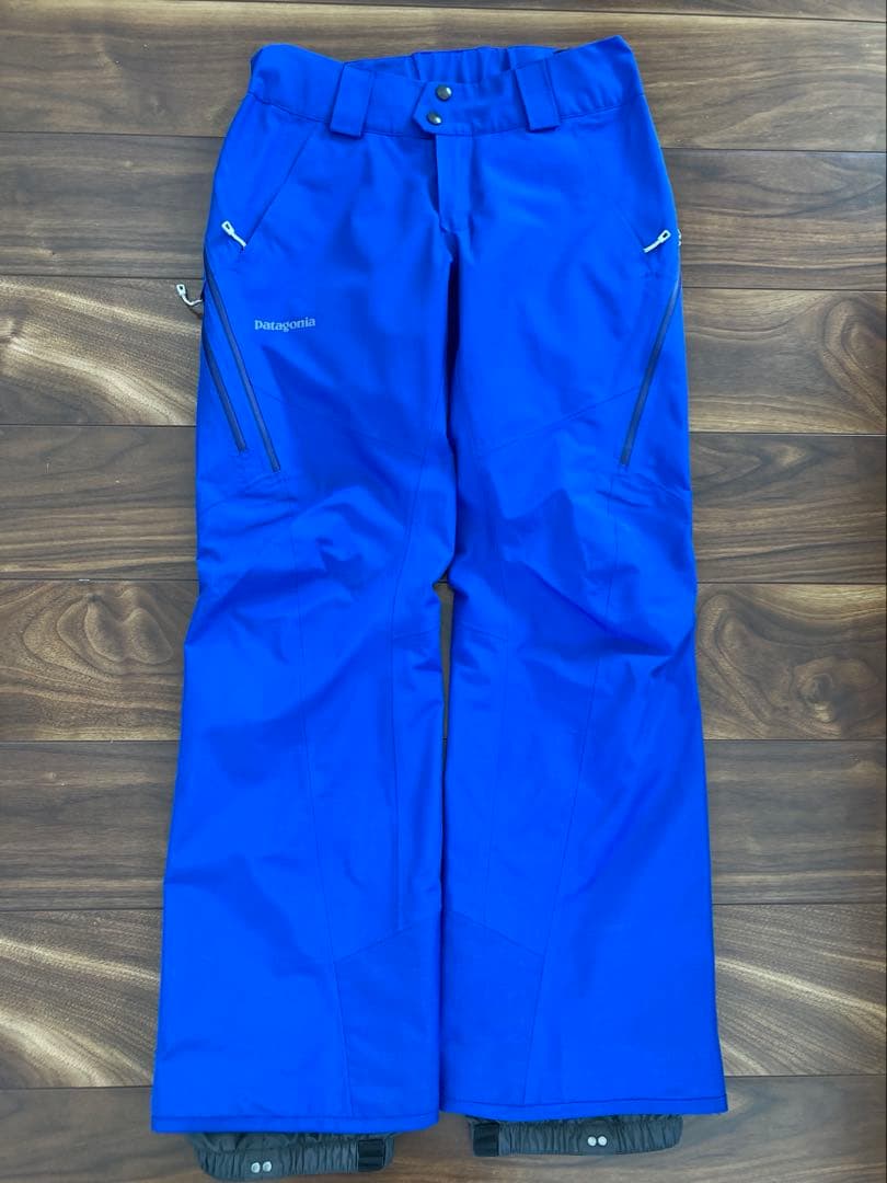 パタゴニア Patagoniaレディース　スノーウェア　スキーウェア上下セット