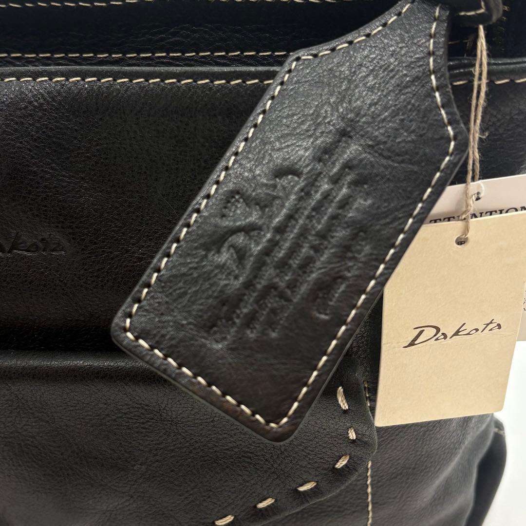極美品　Dakota シャーロット ショルダーバッグ レザー 斜め掛け　黒