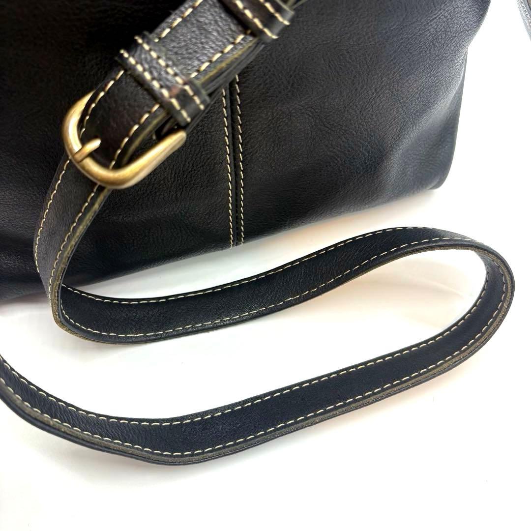 極美品　Dakota シャーロット ショルダーバッグ レザー 斜め掛け　黒