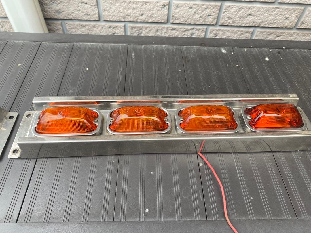 4連車高灯　ガラスレンズ　前開きタイプ