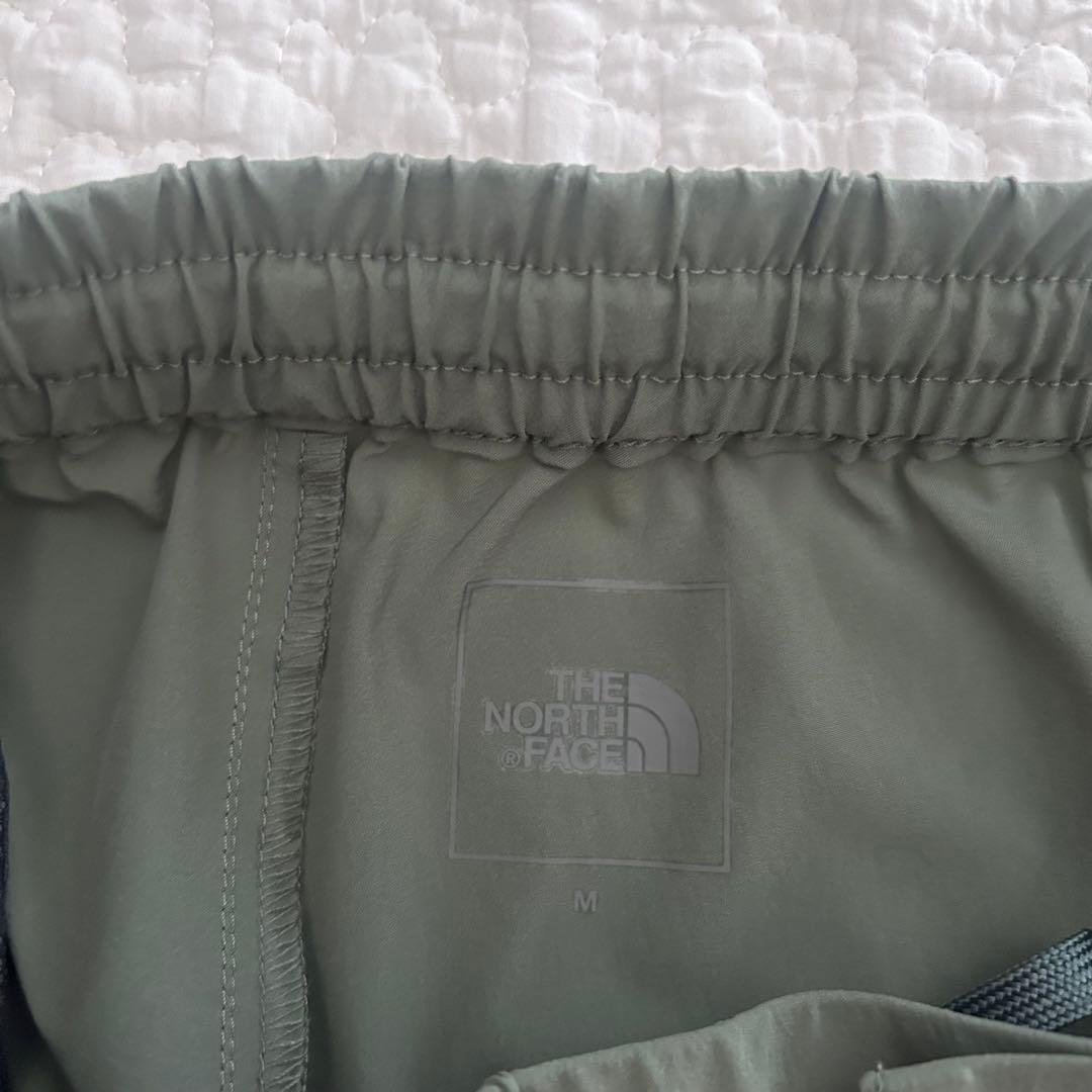 とんちゃんさま◯新品◯ノースフェイス　バーブライトスリムパンツ　アガベグリーン