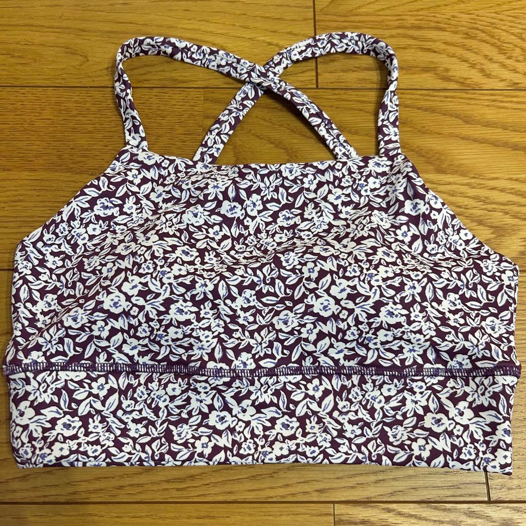 新品 emmi ヨガウェア 上下セット 花柄 エミ レディース S