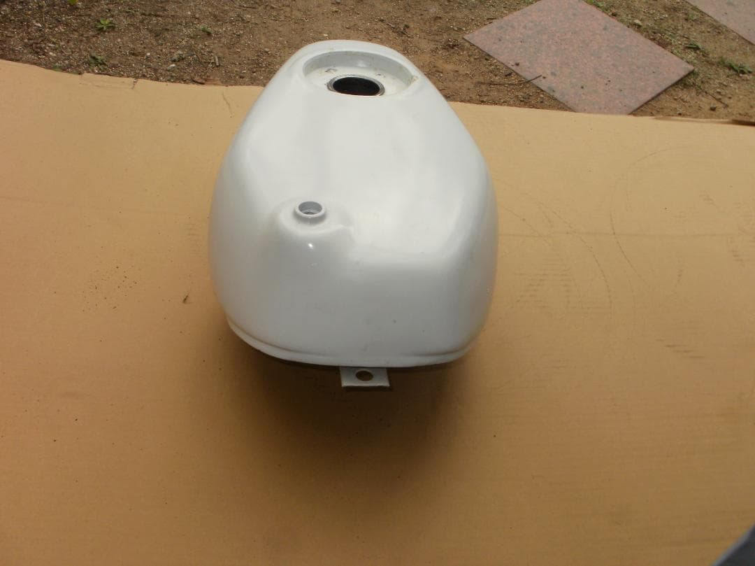 NSR50のガソリンタンクです