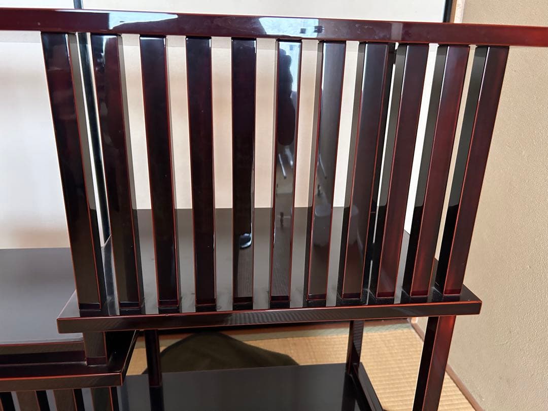 本漆　輪島塗　茶箪笥　モダンなデザイン　ワインレッド