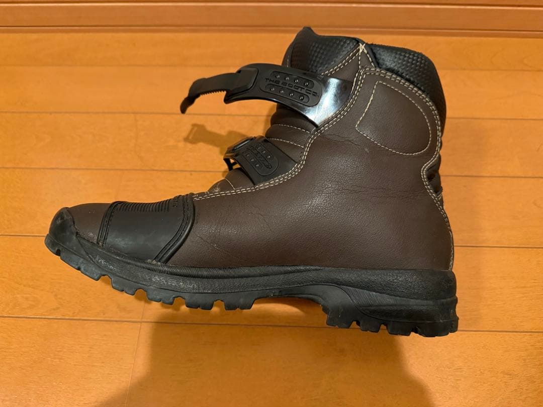 使用数回の美品 ガエルネ　GAERUNE バイクブーツ ブラウン　27.0㎝