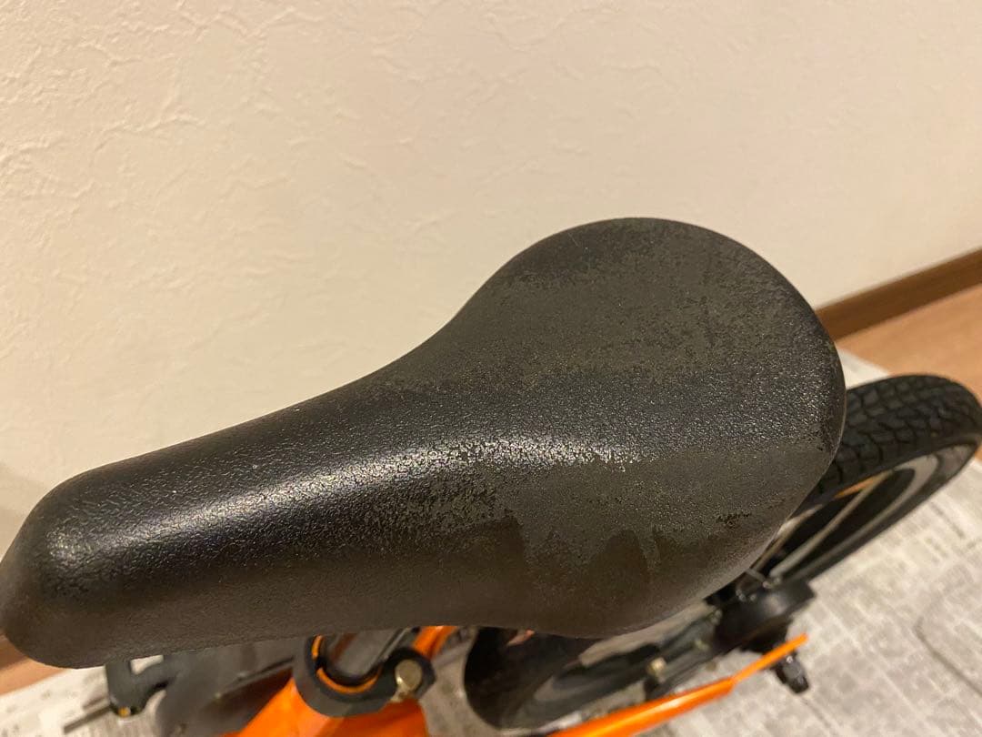 STRIDER 14x オレンジ スタンド付き