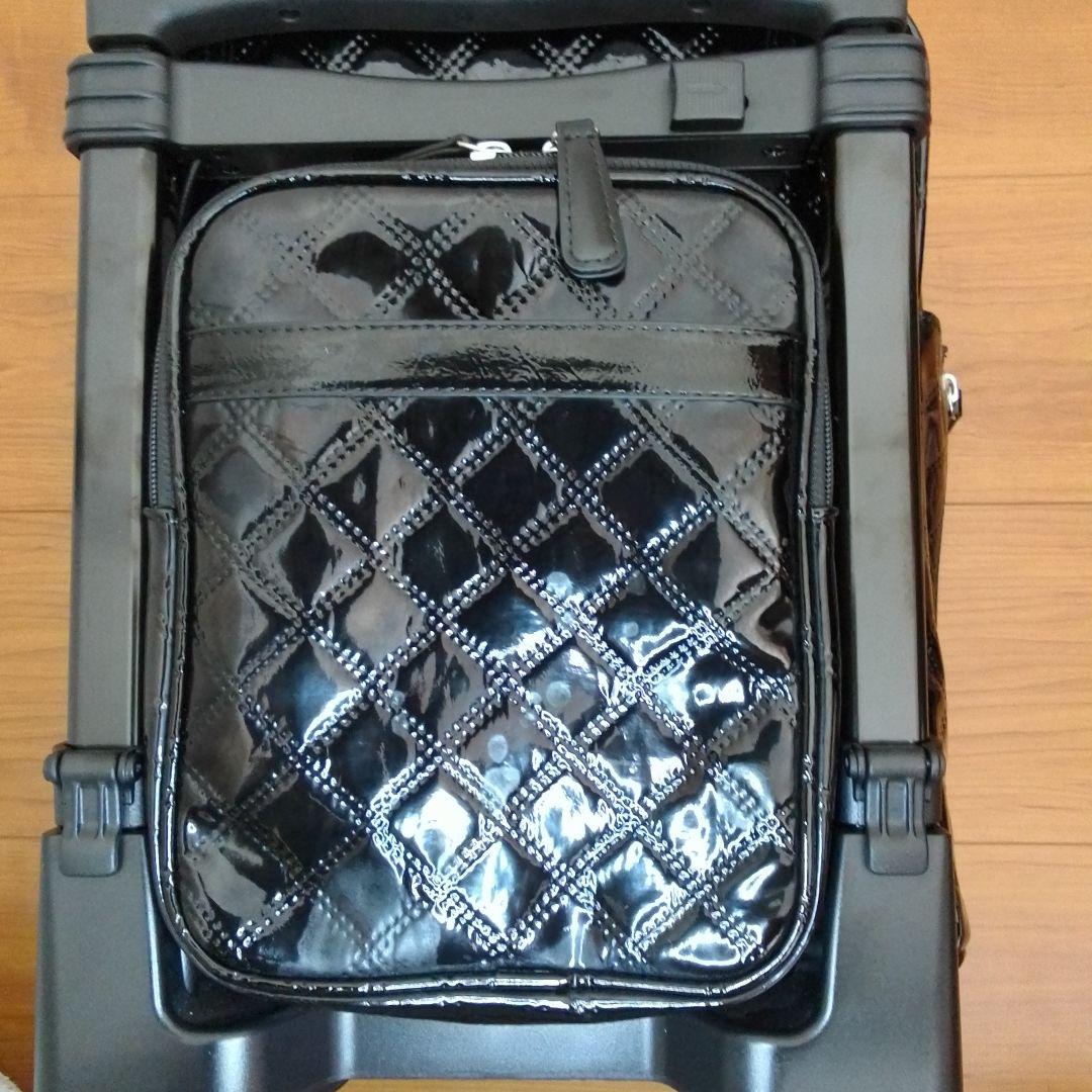 SWANY スワニー キャリーバッグ 機内持ち込み可能 エナメル ブラック