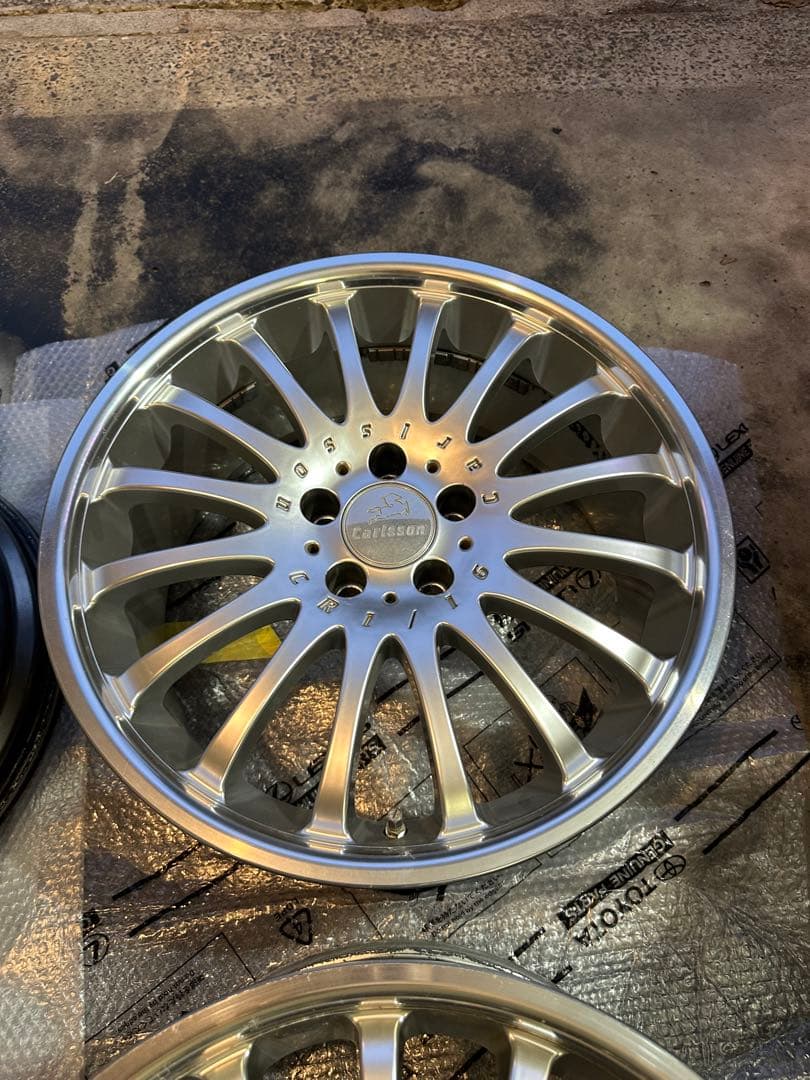 カールソン 19インチ　4本セット　美品‼️