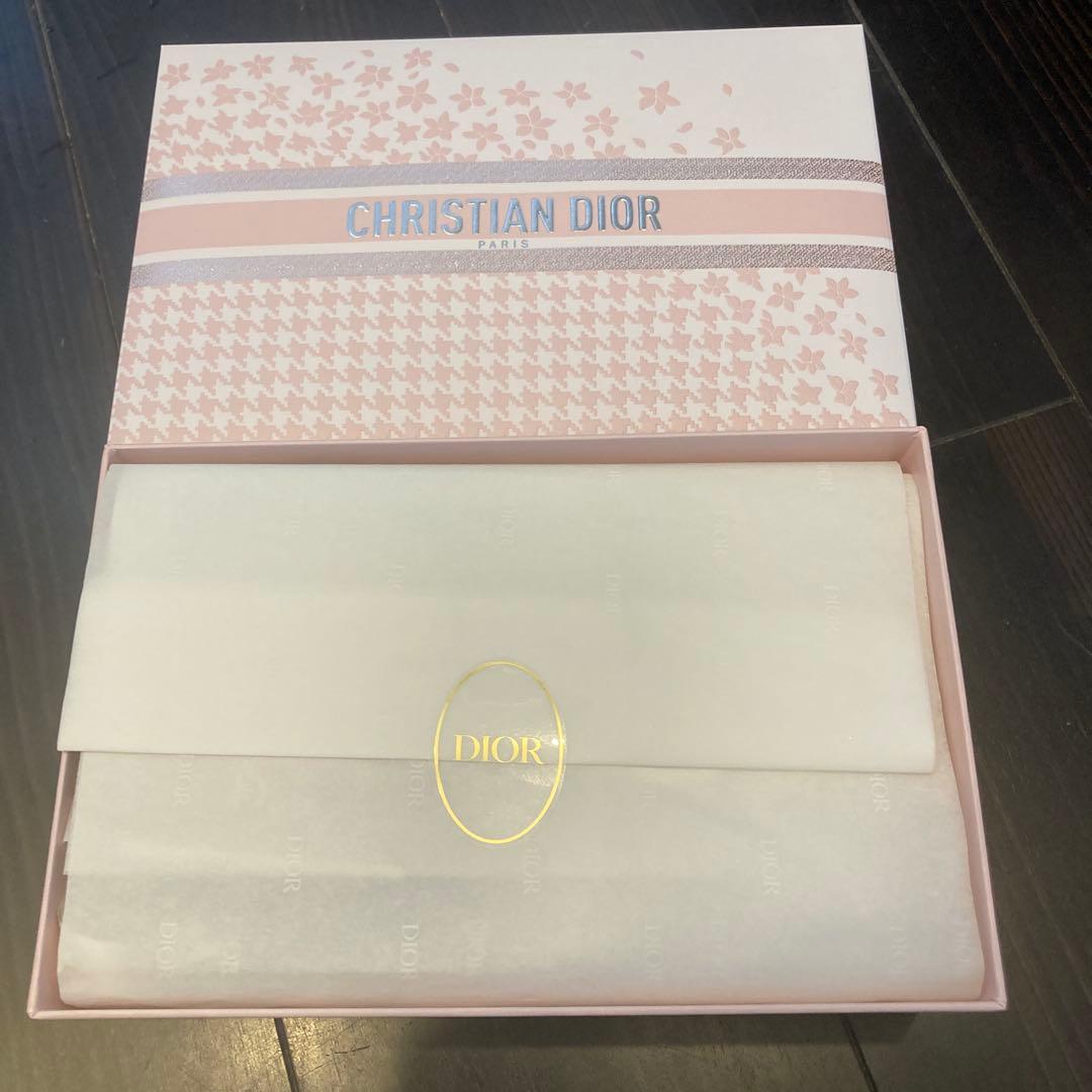 【新品】DIOR 香水ピプノティックプワゾンオードゥトゥトワレ30ml おまけ付