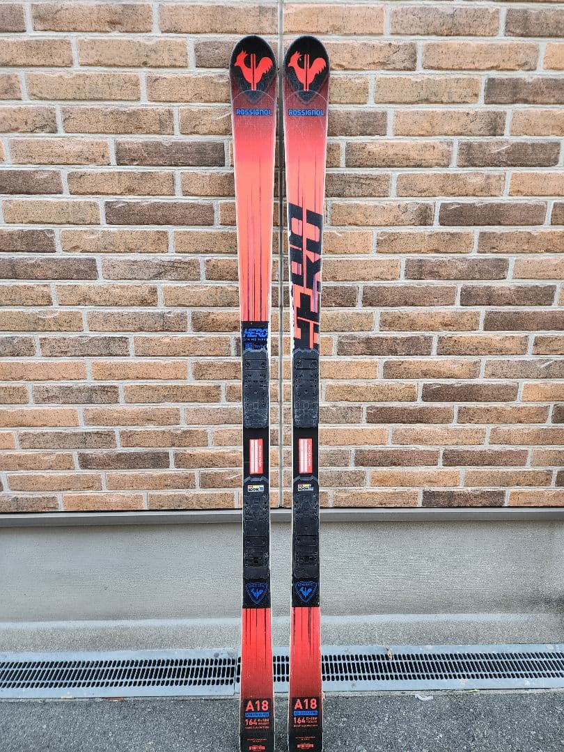 ロシニョールHERO ATHLETE PRO 164cm R18　プレート付き