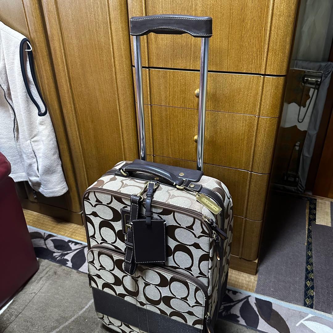 Coach コーチ ロゴパターン キャリーケース 中型