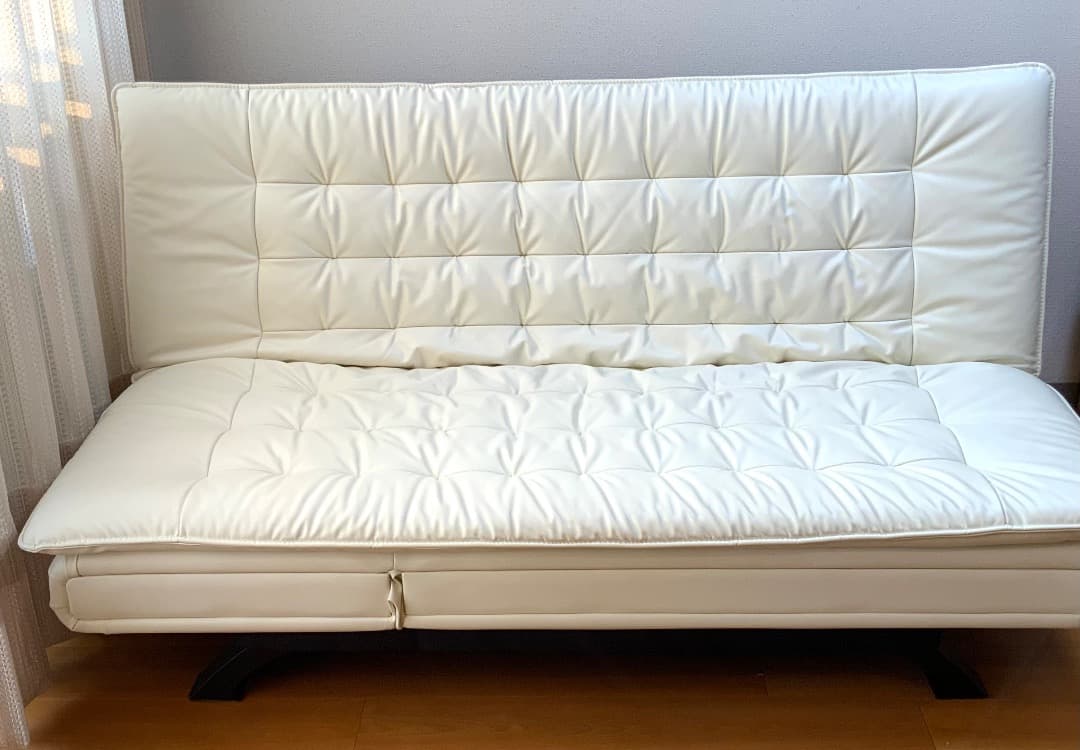 ニトリ ソファベッド　アイボリー　(Nシールド)