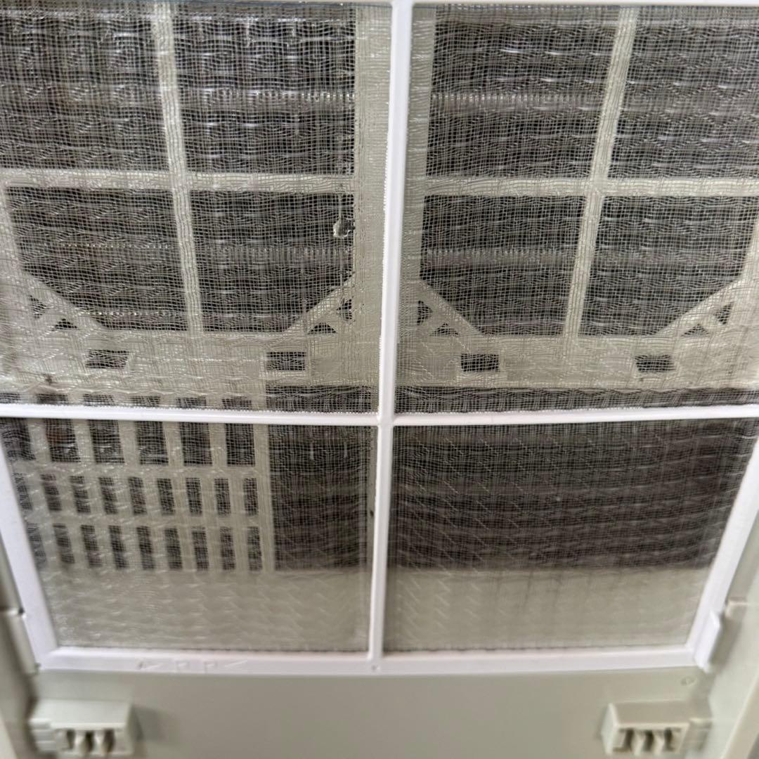 コロナ窓用エアコンReLaLa　8畳まで　CW-FA1821 2021年製