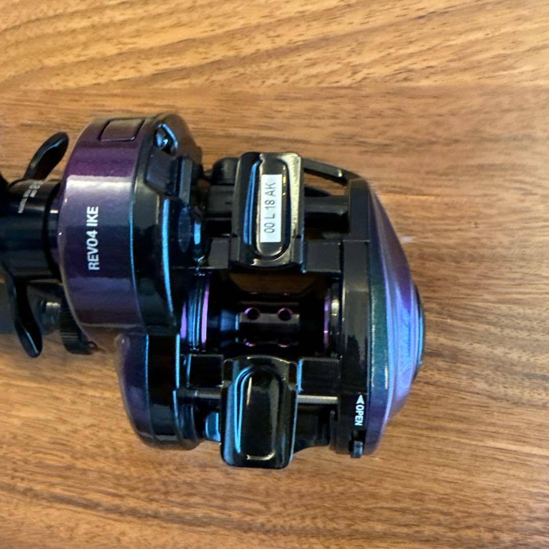 【新品未使用品】アブガルシア REVO4 IKE アイク　Abu Garcia