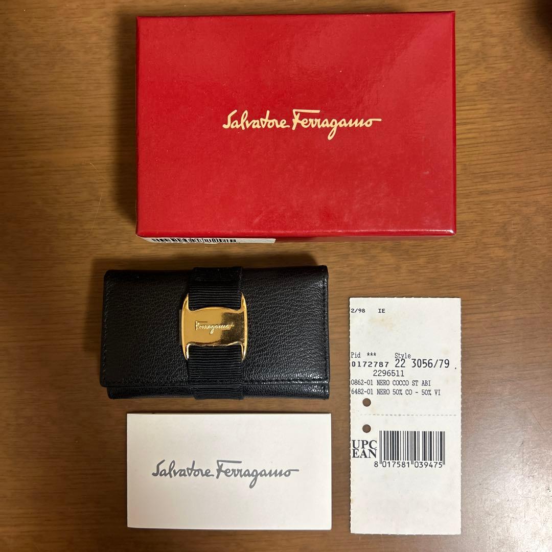 フェラガモ　キーケース