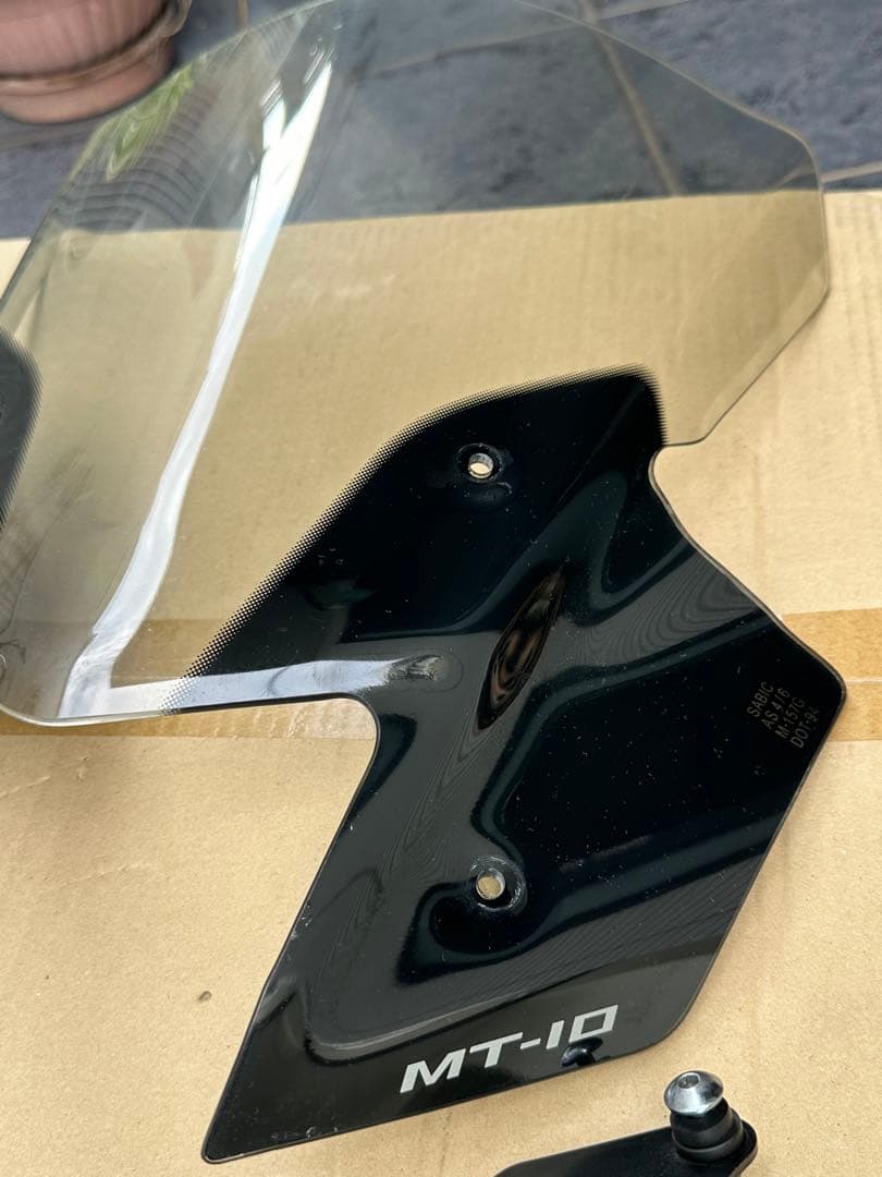 値下げYAMAHA MT10 2017- ミドルスクリーン ワイズギア