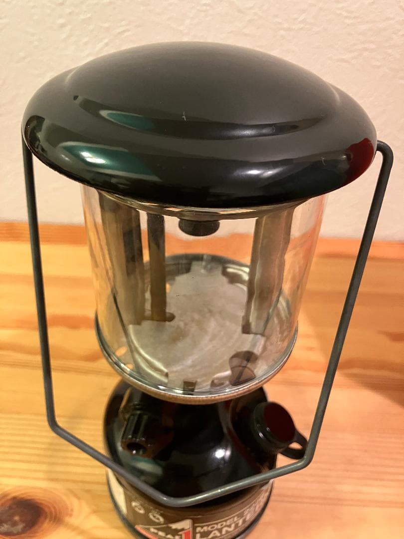 Coleman PEAK1フェザーランタン 222B キャリーケース付き