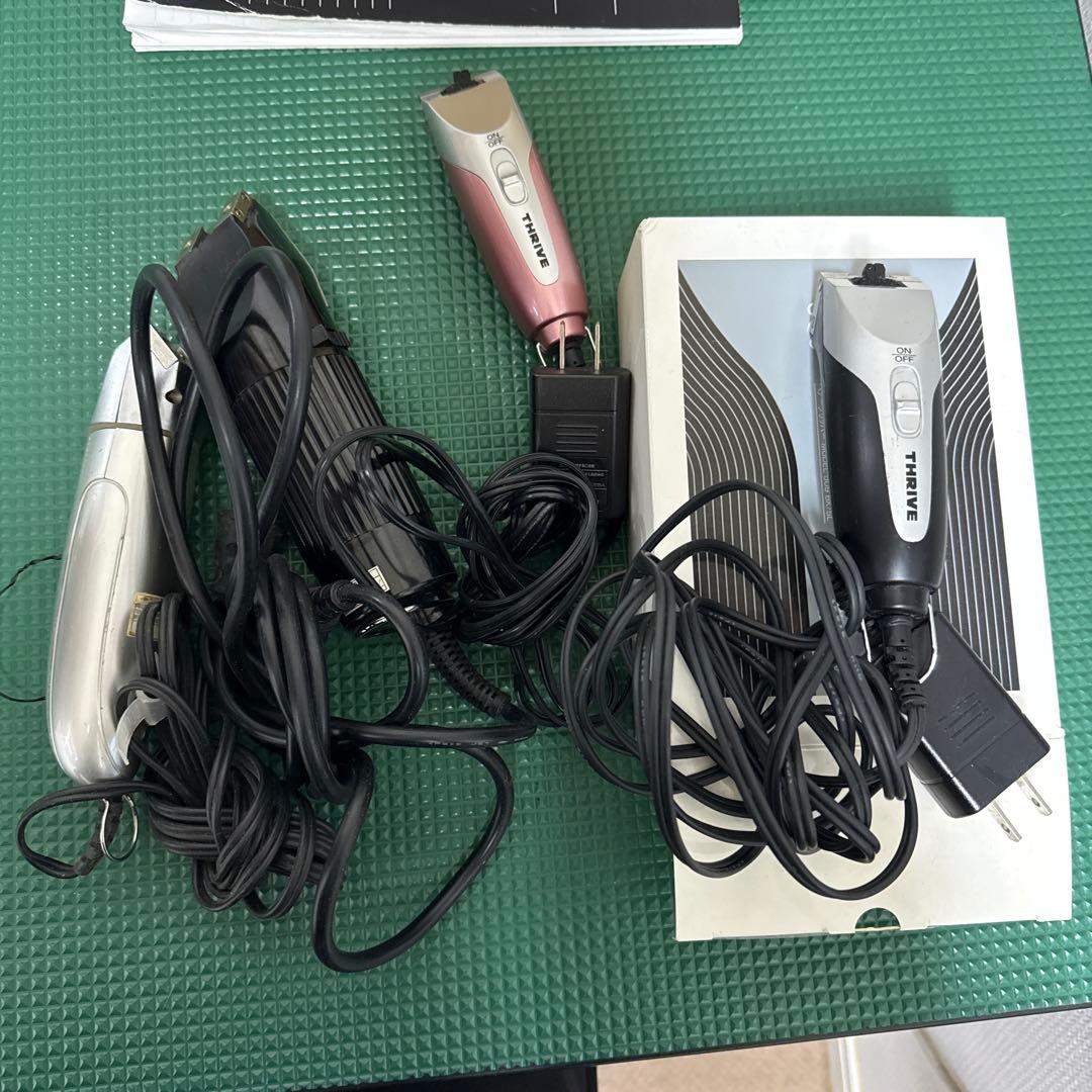 THRIVE バリカン シルバー/ピンク セット売り　替え刃セット