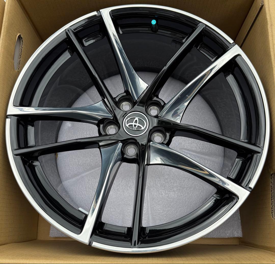 トヨタ　GRスープラ　ホイール　四本