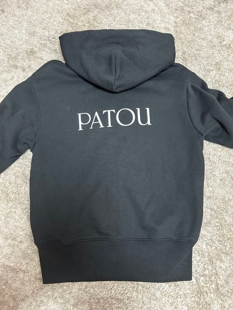 PATOU ブラック フード付きパーカー