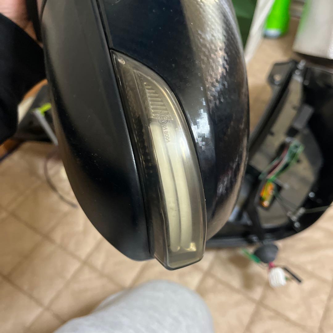 レヴィーア　LEDテールランプ