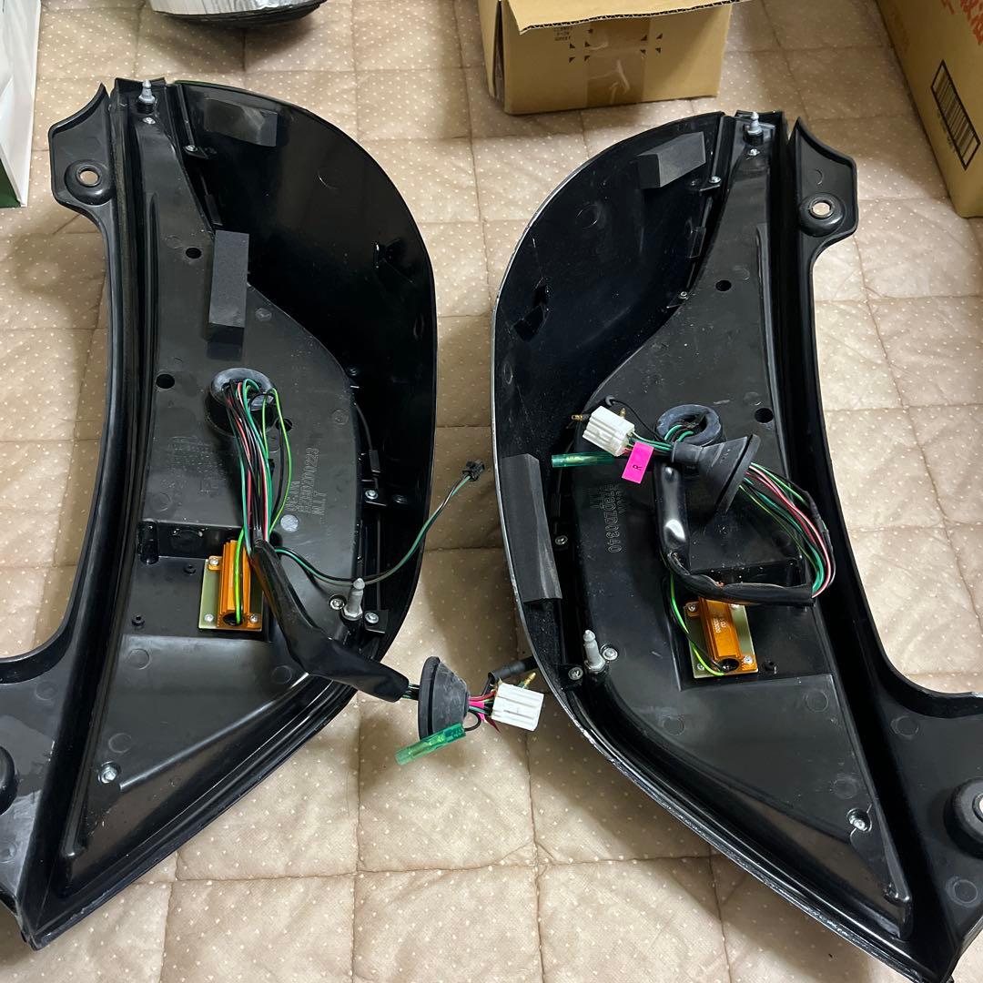 レヴィーア　LEDテールランプ