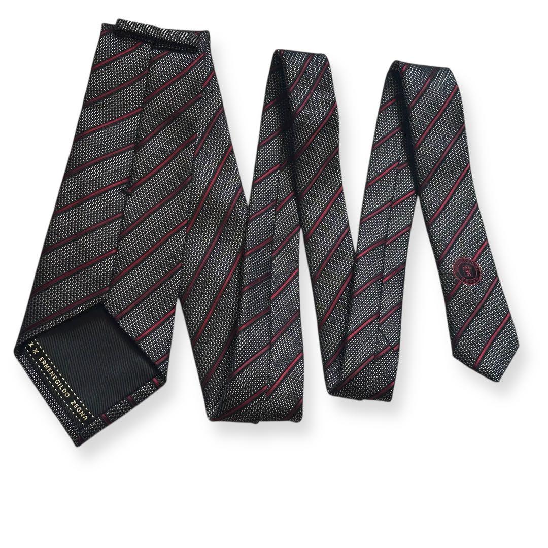 美品✨エルメネジルドゼニア　ネクタイ　ジャガード　ブラック　バーガンディ