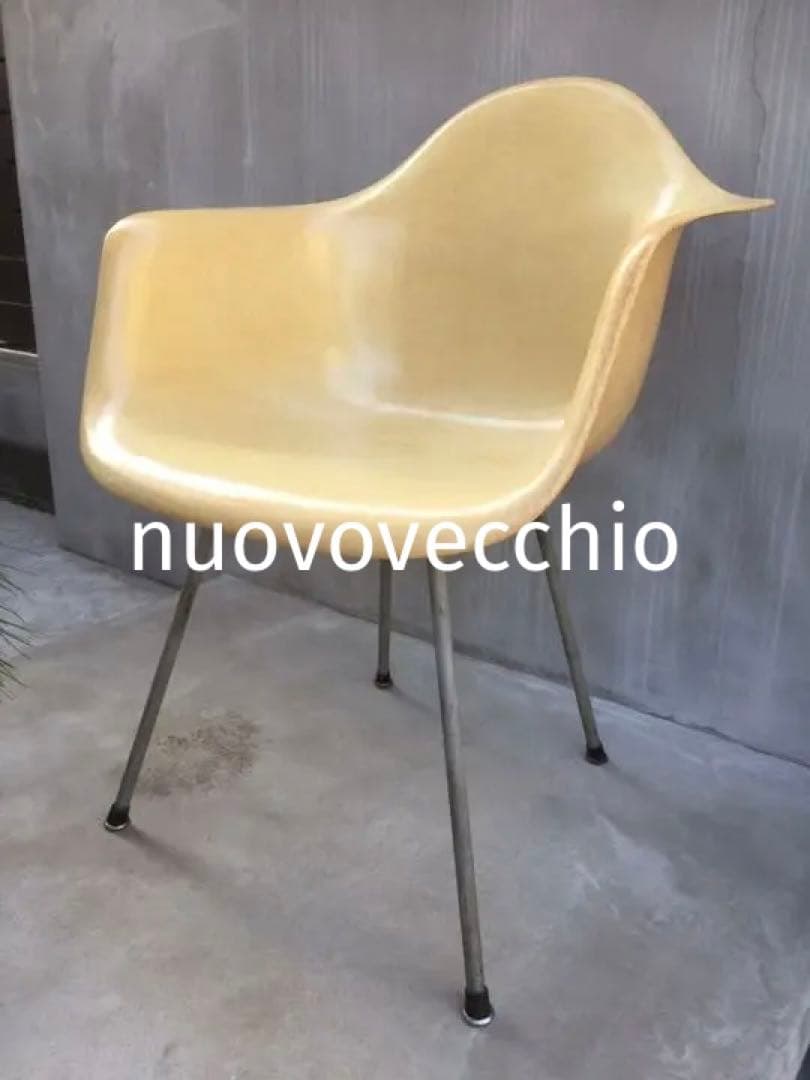 Herman Miller イームズ アームシェルチェアXベース