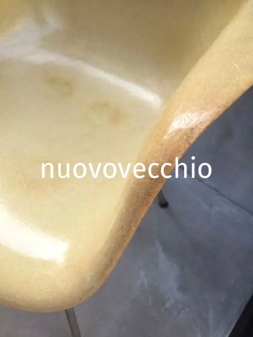 Herman Miller イームズ アームシェルチェアXベース