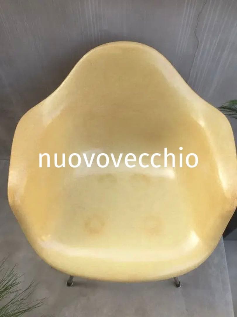 Herman Miller イームズ アームシェルチェアXベース