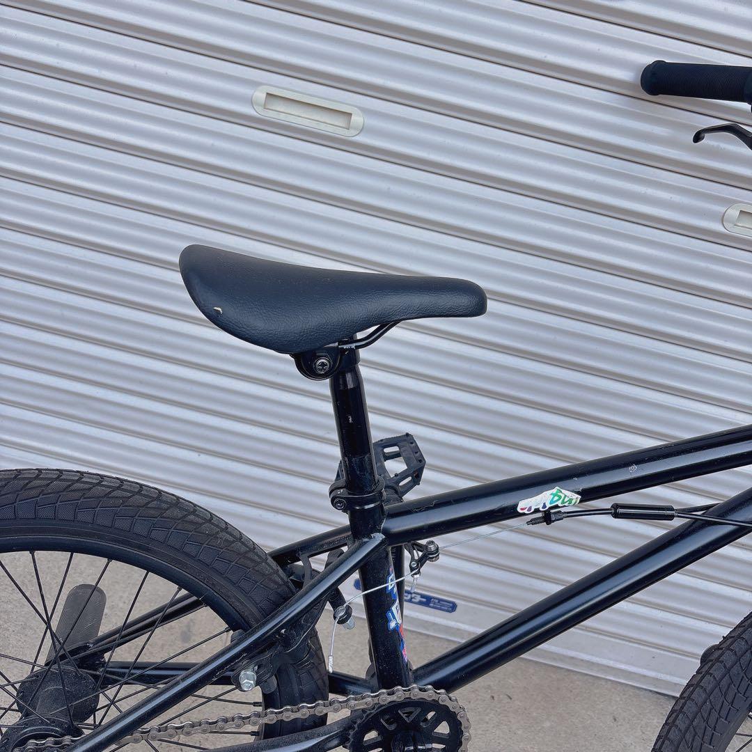 黒　BMX自転車
