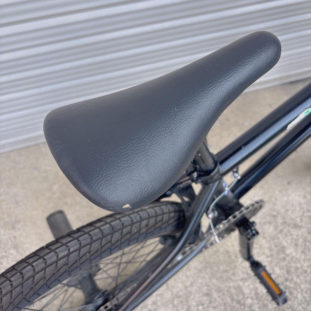 黒　BMX自転車