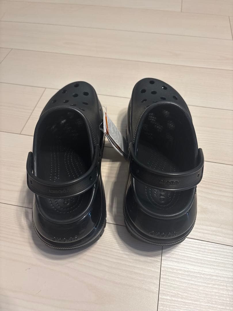 crocs メガクラッシュクロッグ 黒 26cm 新品未使用