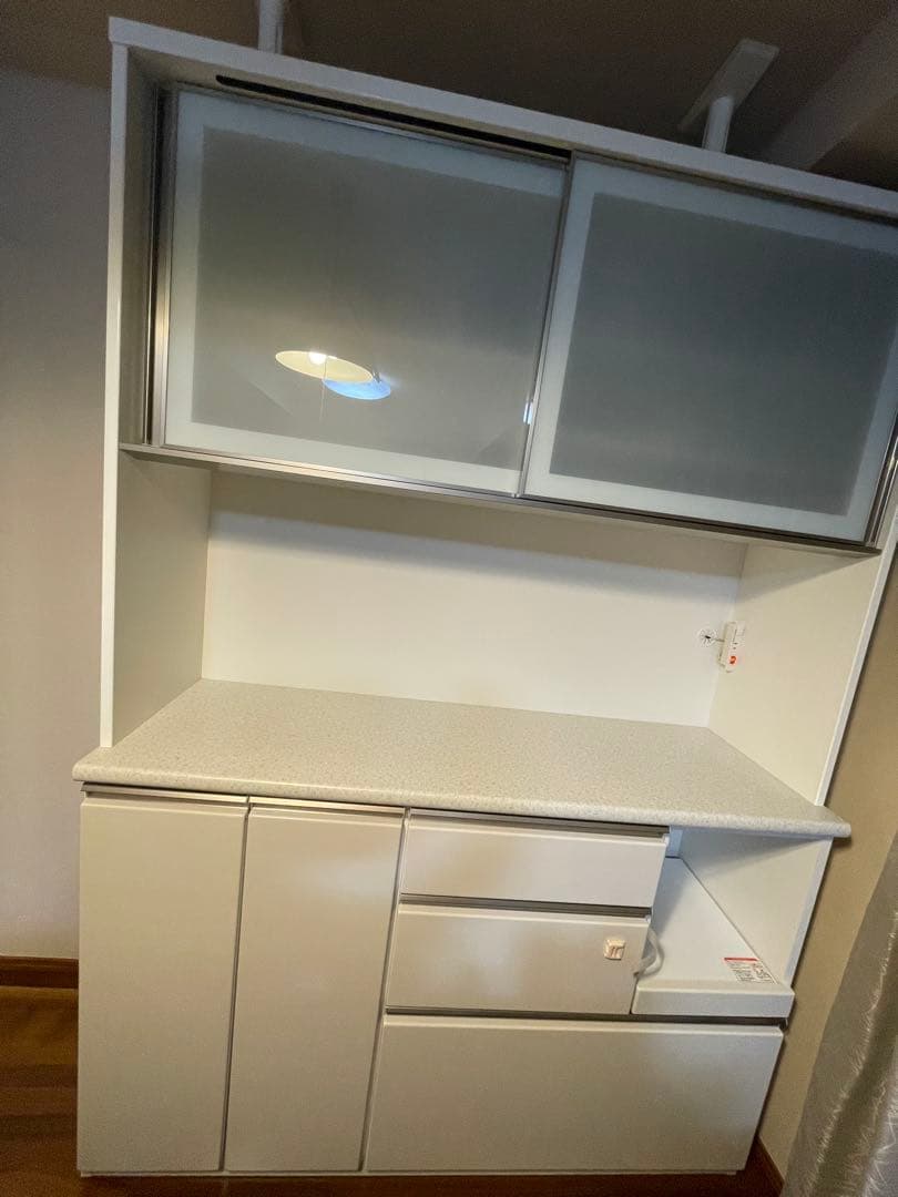 値下済！ニトリ アルミナ2 140cmキッチンボード シンプル ホワイト 食器棚