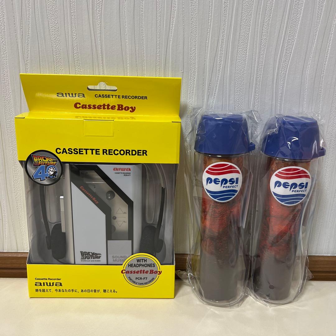 ドンキ　バックトゥザフューチャー　カセットレコーダー＆ペプシボトルセット