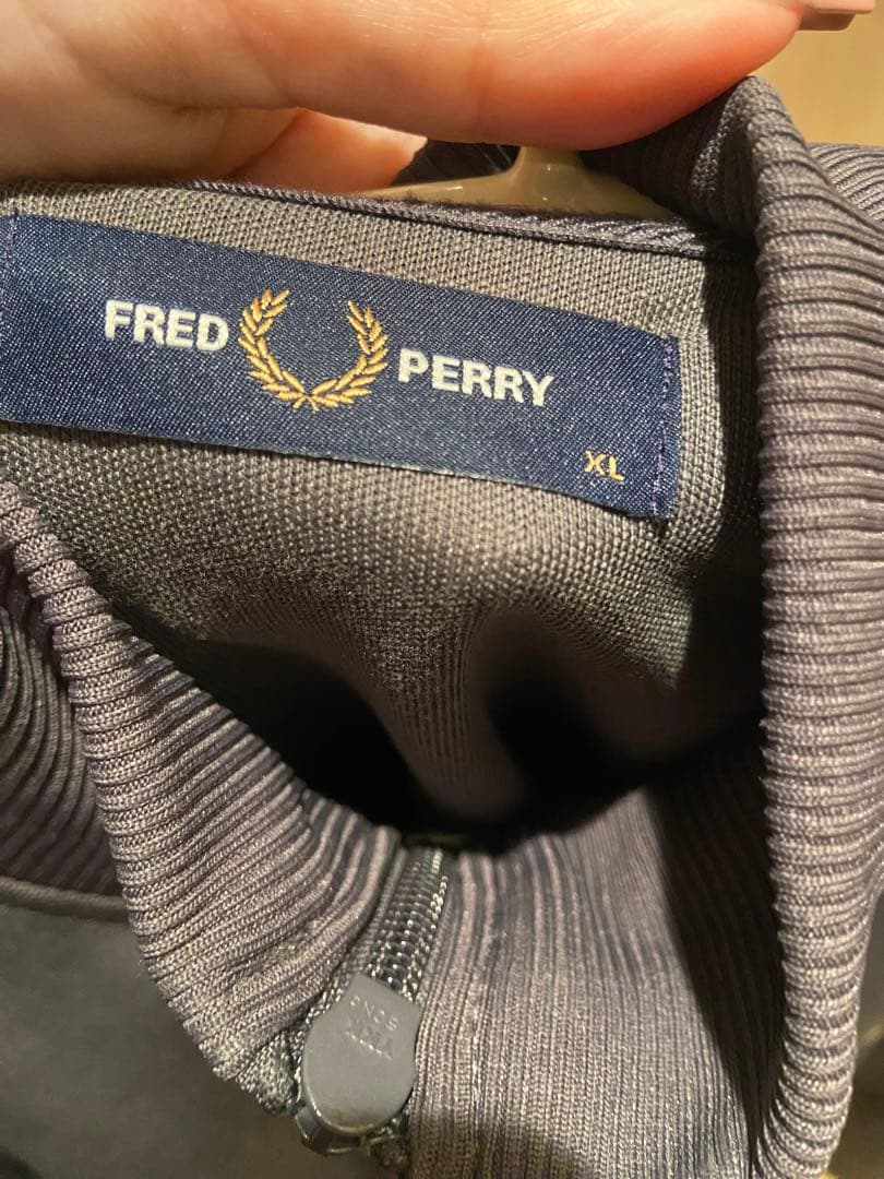 フレッドペリー/トラックジャケット