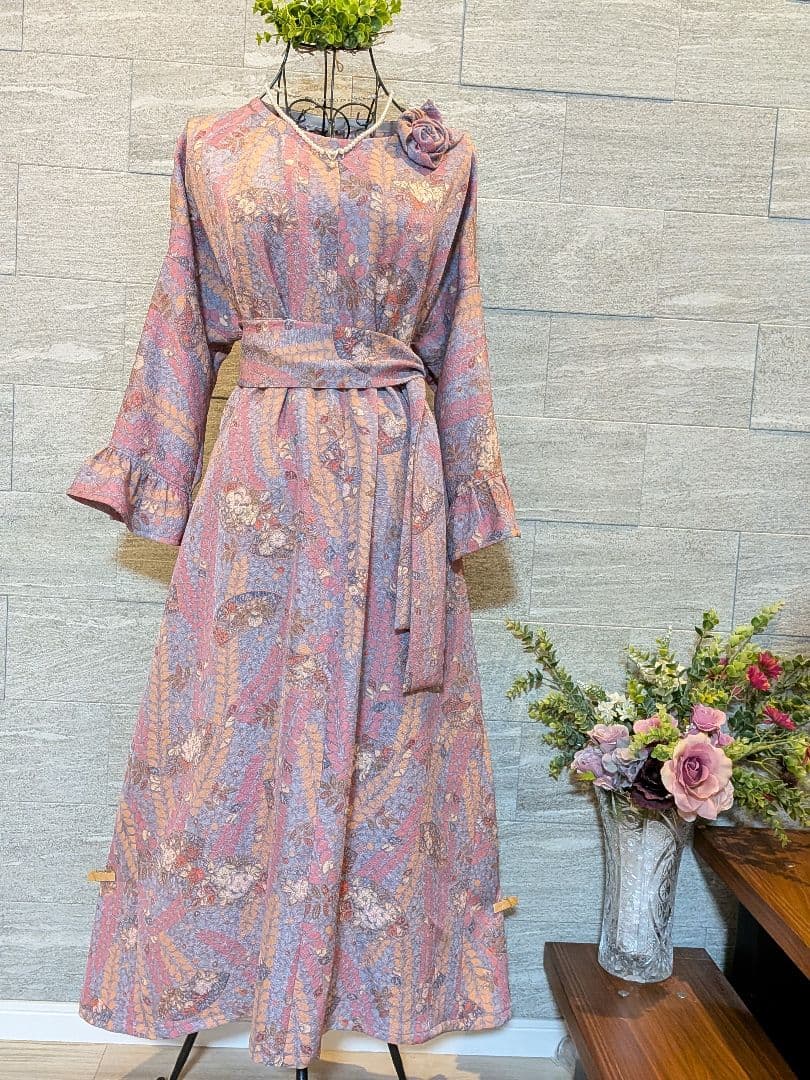 A258着物リメイク辻が花柄Aラインワンピース★リボン・ブローチ