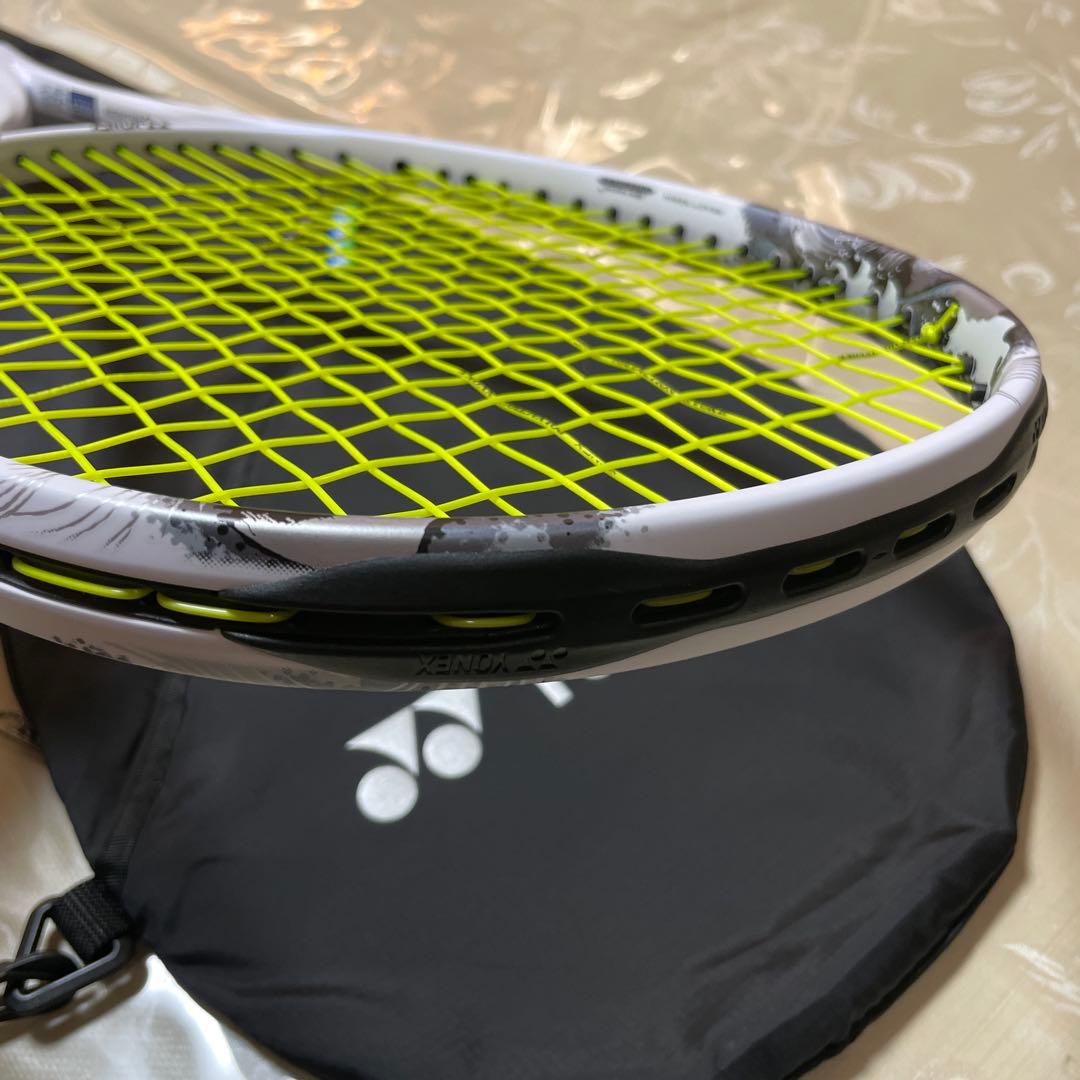 美品 送料無料 ヨネックスGEOBREAK 80S ジオブレイク ホワイト