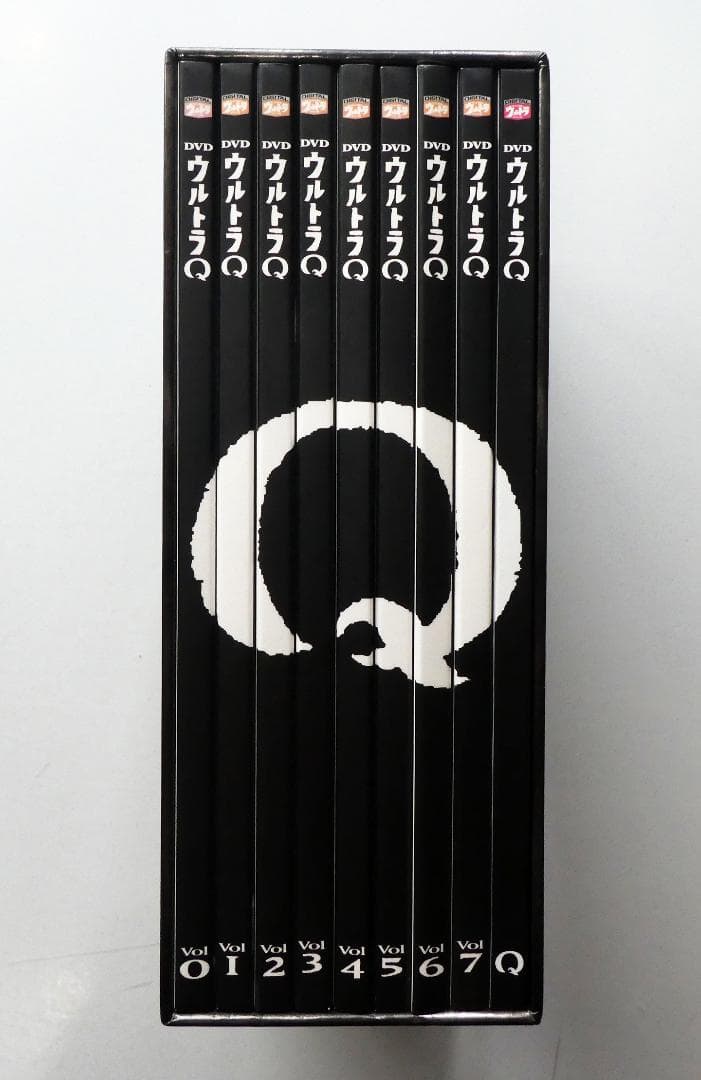 【中古】DVDウルトラQ コレクターズBOX〈初回生産限定・8枚組〉