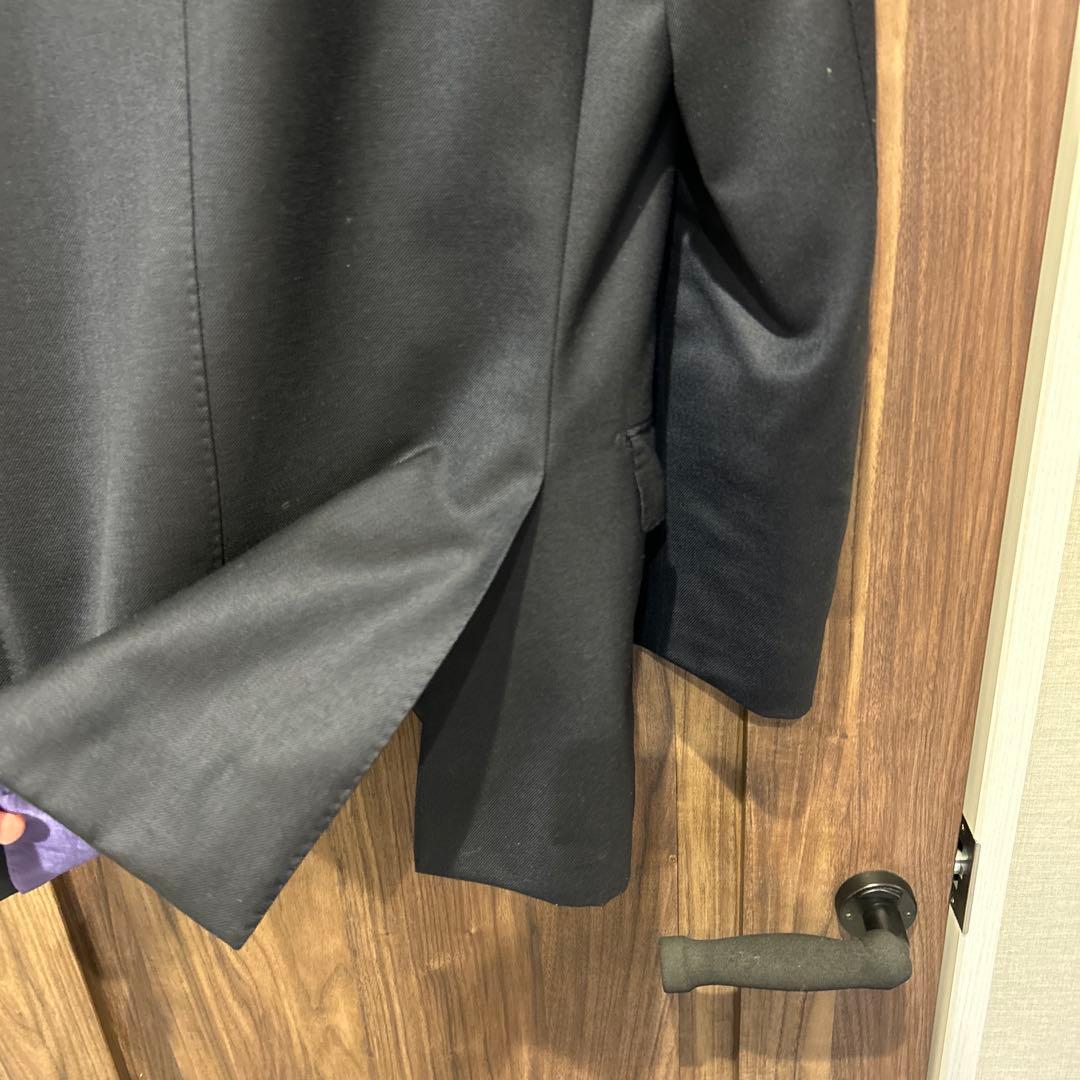 ブリッラペルイルグスト　ビジネススーツ　濃紺　44