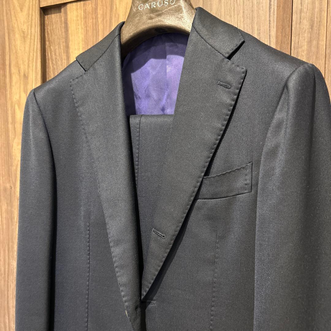 ブリッラペルイルグスト　ビジネススーツ　濃紺　44