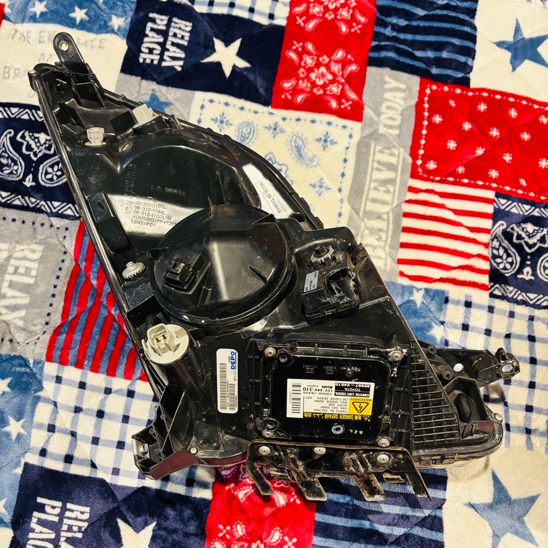 20プリウス USヘッドライト　社外　HID USDM