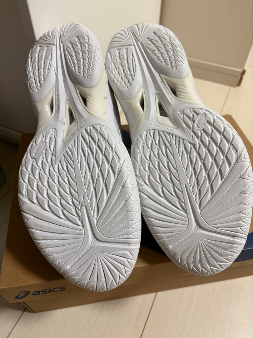 ASICS GELBURST28 バスケットシューズ 25.5cm ゲルバースト